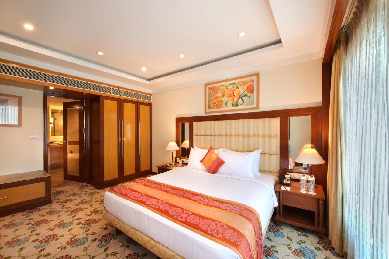 Accord Puducherry Экстерьер фото