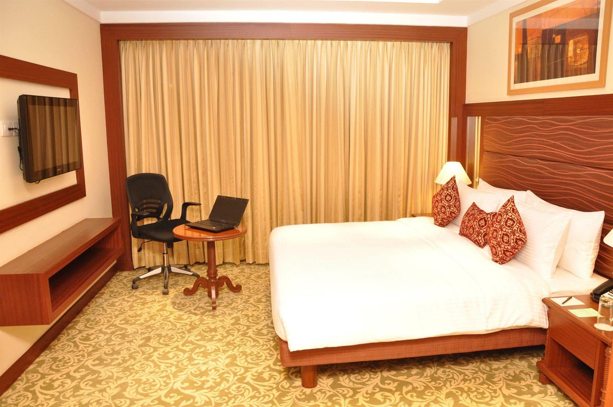Accord Puducherry Экстерьер фото